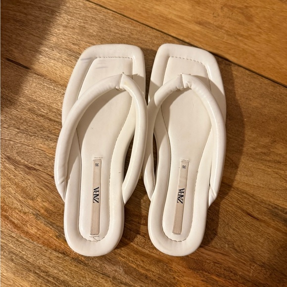 Zara Cream Women's Sandals - Picture 3 of 3